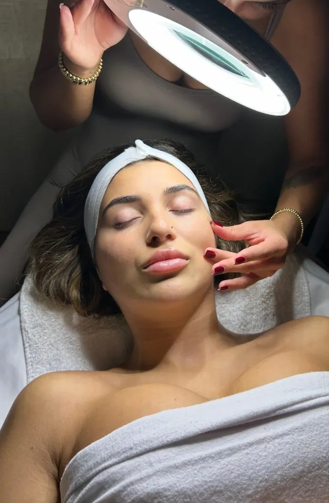 Balanced Beauty Express Facial in Vaughan